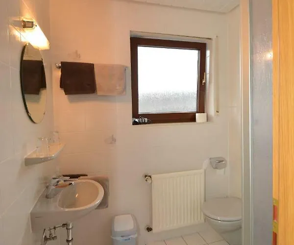 Weingut***pension Günther Scholtes Leiwen